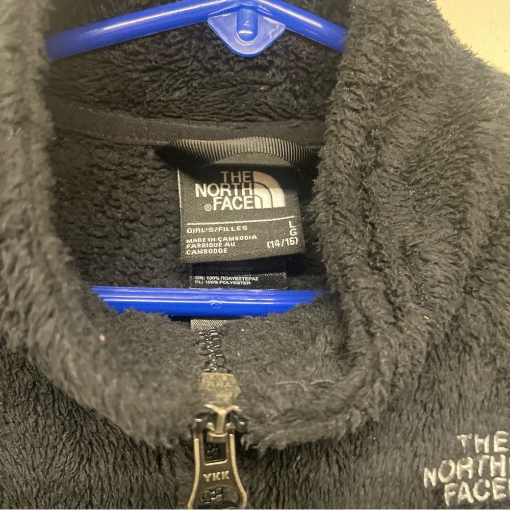 The North Face Jacket Girls L Black Fleece Fuzzy Outdoors Hiking Logo Youth - Picture 4 of 5